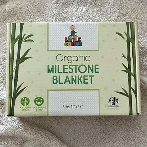 Little Genius Organic Milestone Blanket